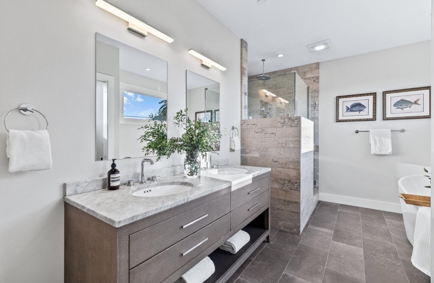 Detail Gallery Image 29 of 67 For 191 Winona Ave, Pacifica,  CA 94044 - 4 Beds | 3 Baths