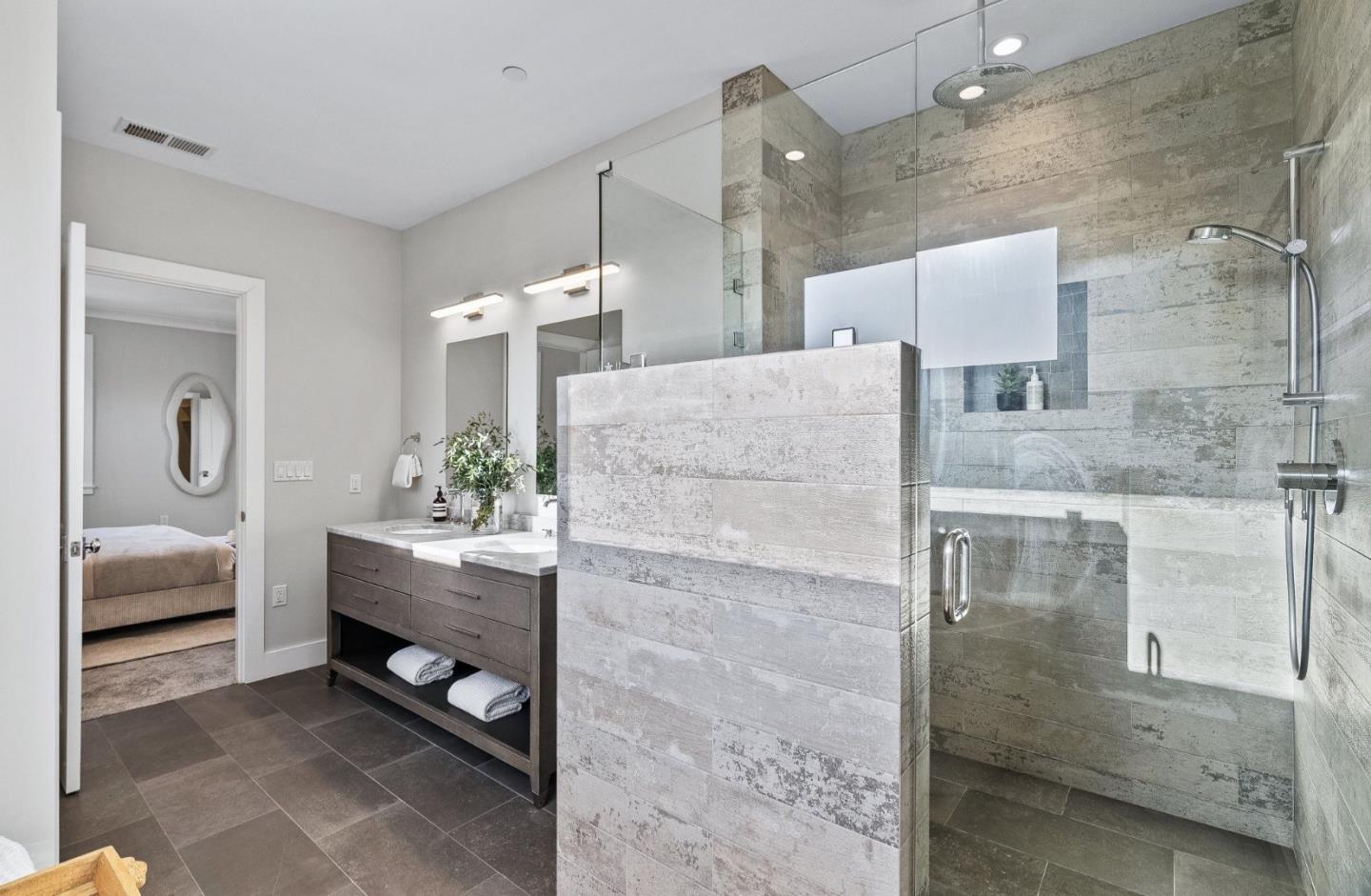 Detail Gallery Image 30 of 67 For 191 Winona Ave, Pacifica,  CA 94044 - 4 Beds | 3 Baths