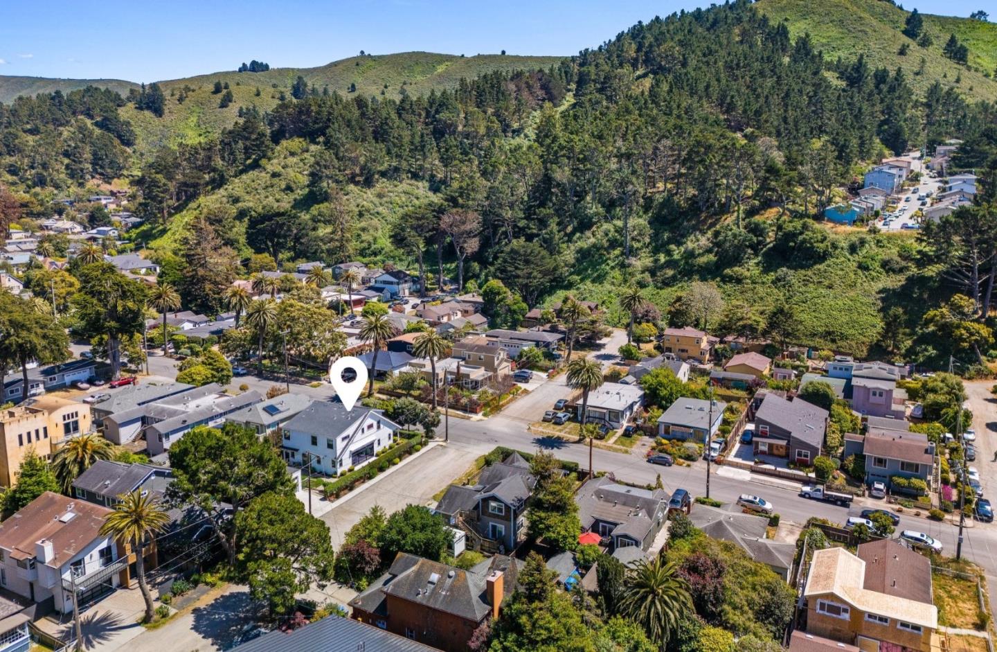 Detail Gallery Image 52 of 67 For 191 Winona Ave, Pacifica,  CA 94044 - 4 Beds | 3 Baths