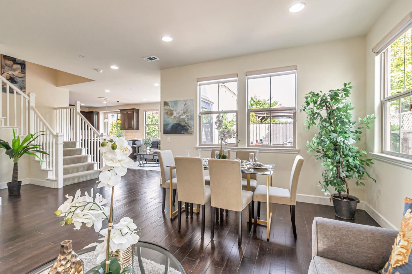 Detail Gallery Image 10 of 54 For 2582 Minuet Dr, San Jose,  CA 95131 - 4 Beds | 2/1 Baths