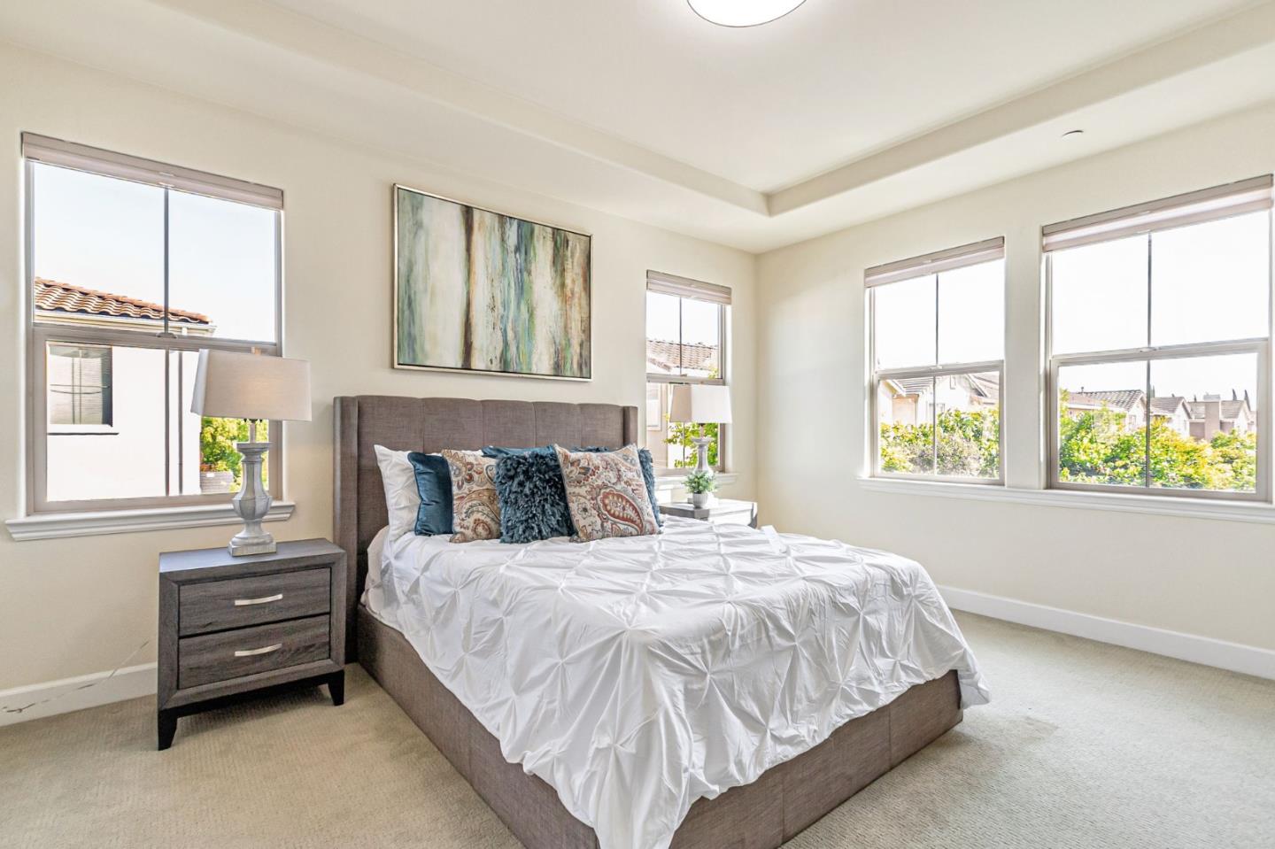 Detail Gallery Image 28 of 54 For 2582 Minuet Dr, San Jose,  CA 95131 - 4 Beds | 2/1 Baths