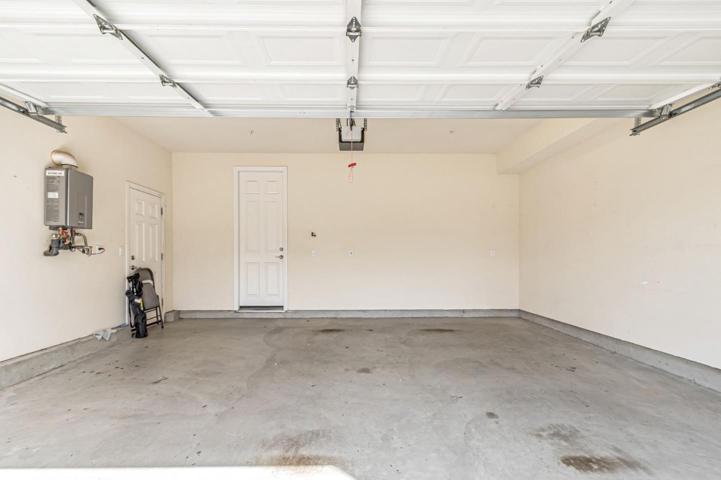 Detail Gallery Image 47 of 54 For 2582 Minuet Dr, San Jose,  CA 95131 - 4 Beds | 2/1 Baths