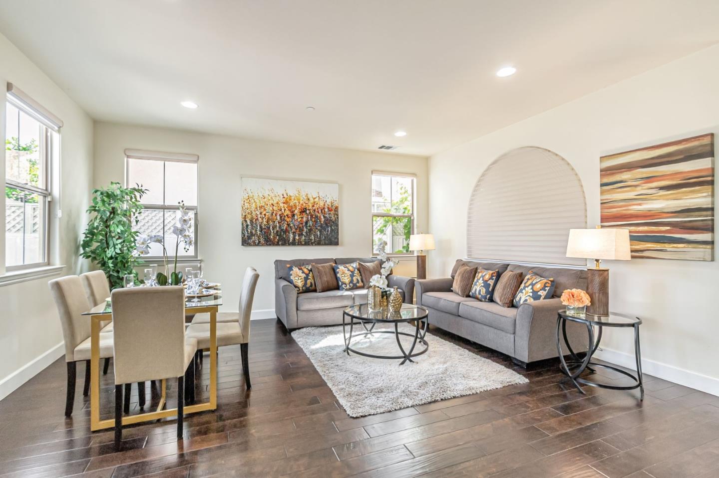 Detail Gallery Image 8 of 54 For 2582 Minuet Dr, San Jose,  CA 95131 - 4 Beds | 2/1 Baths