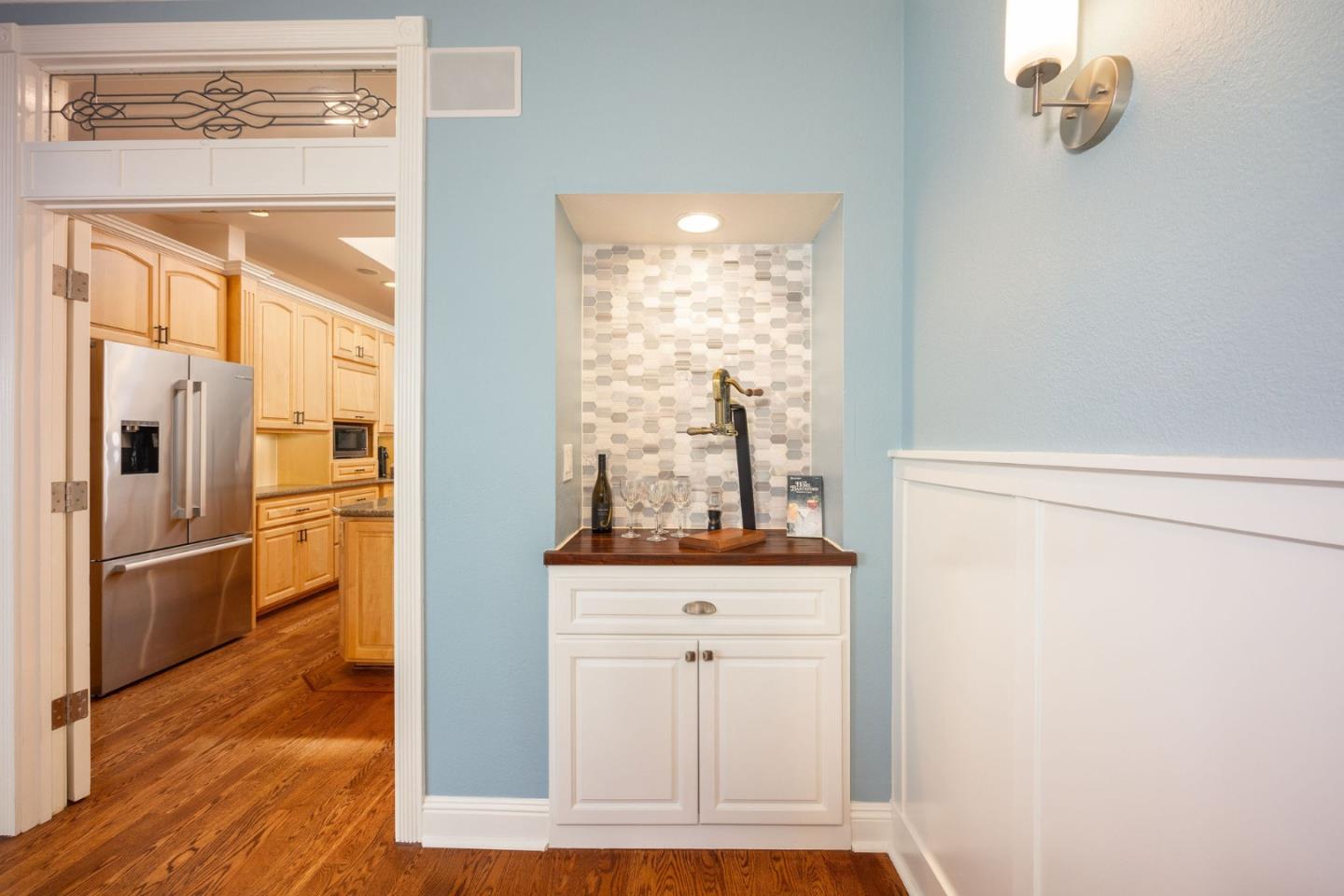 Detail Gallery Image 16 of 46 For 431 Burning Tree Ct, Half Moon Bay,  CA 94019 - 3 Beds | 3 Baths