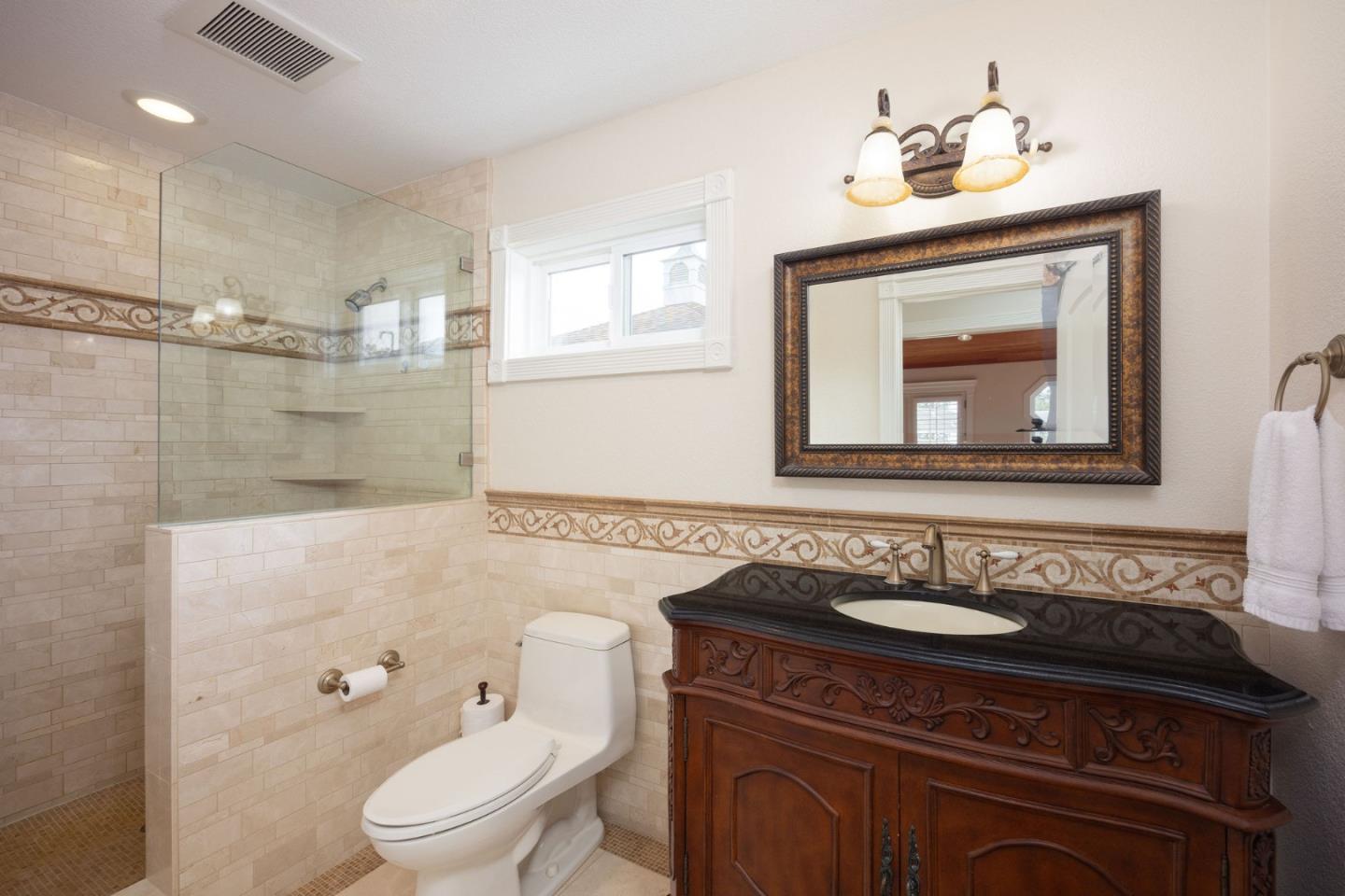 Detail Gallery Image 27 of 46 For 431 Burning Tree Ct, Half Moon Bay,  CA 94019 - 3 Beds | 3 Baths