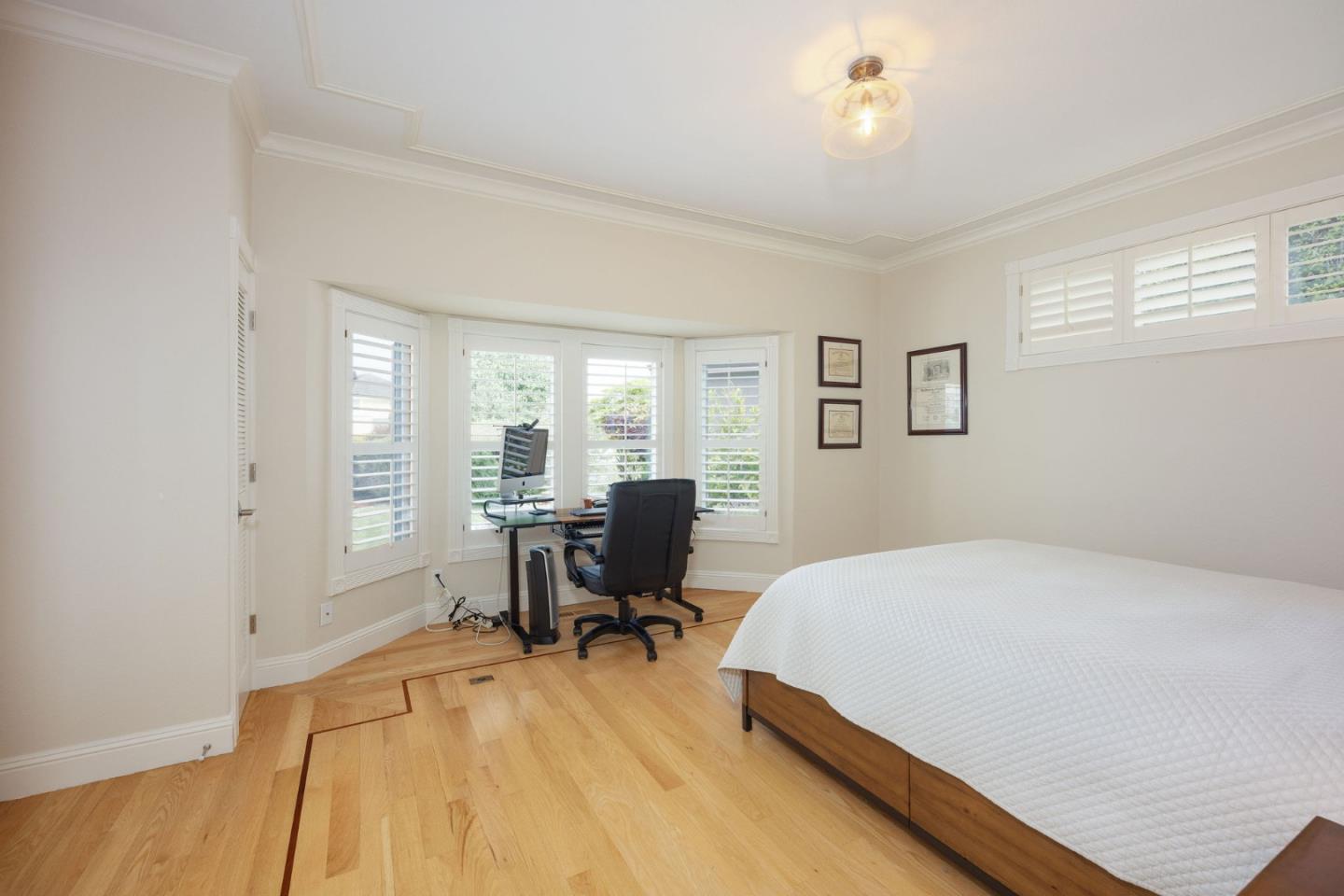 Detail Gallery Image 29 of 46 For 431 Burning Tree Ct, Half Moon Bay,  CA 94019 - 3 Beds | 3 Baths