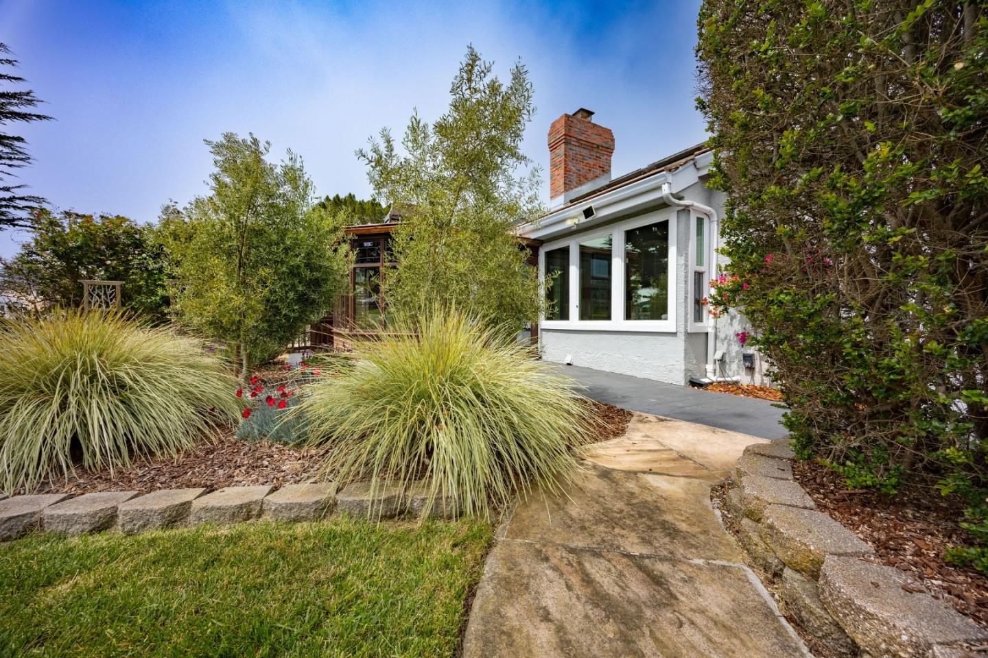 Detail Gallery Image 35 of 46 For 431 Burning Tree Ct, Half Moon Bay,  CA 94019 - 3 Beds | 3 Baths