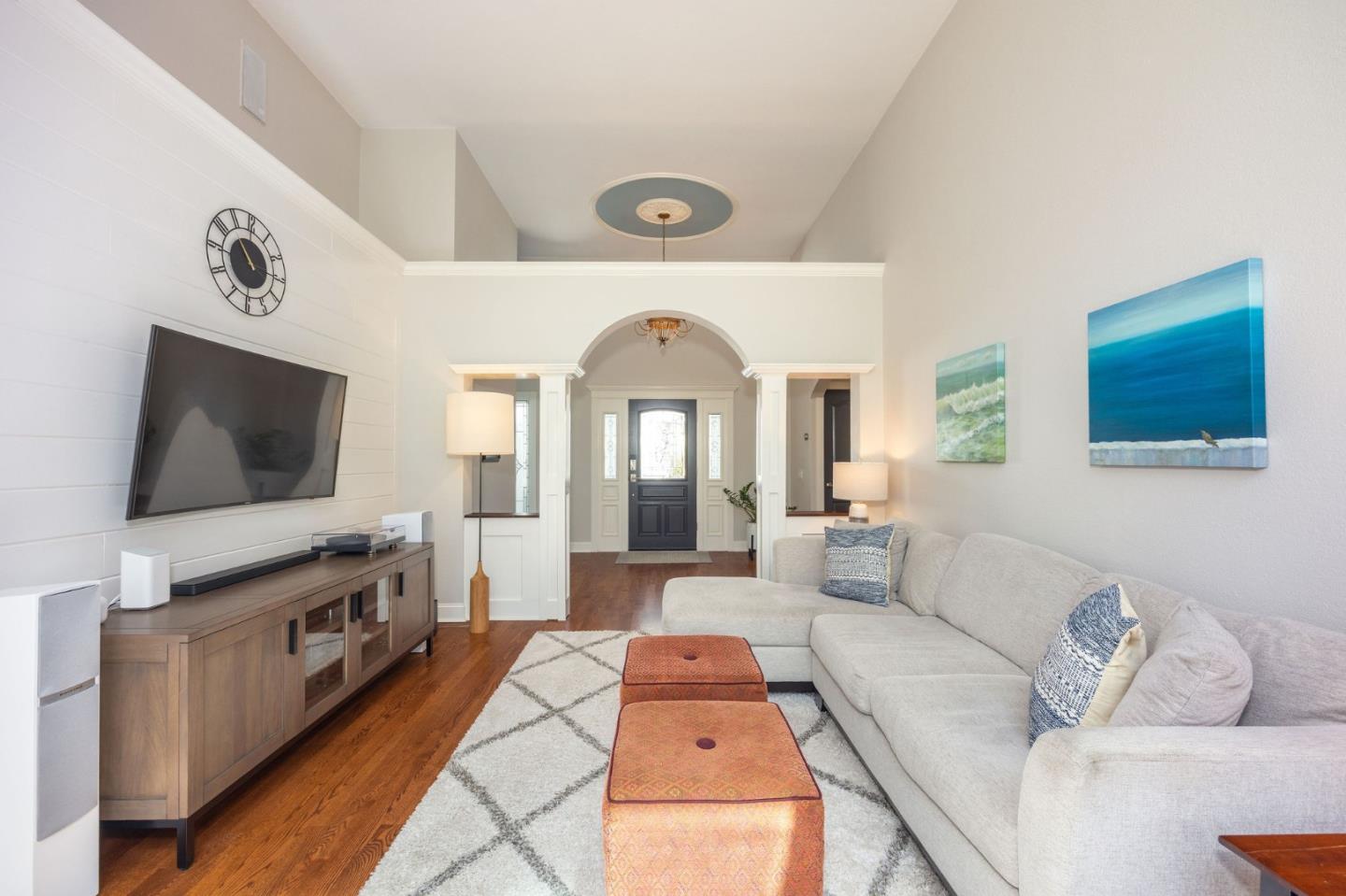 Detail Gallery Image 5 of 46 For 431 Burning Tree Ct, Half Moon Bay,  CA 94019 - 3 Beds | 3 Baths