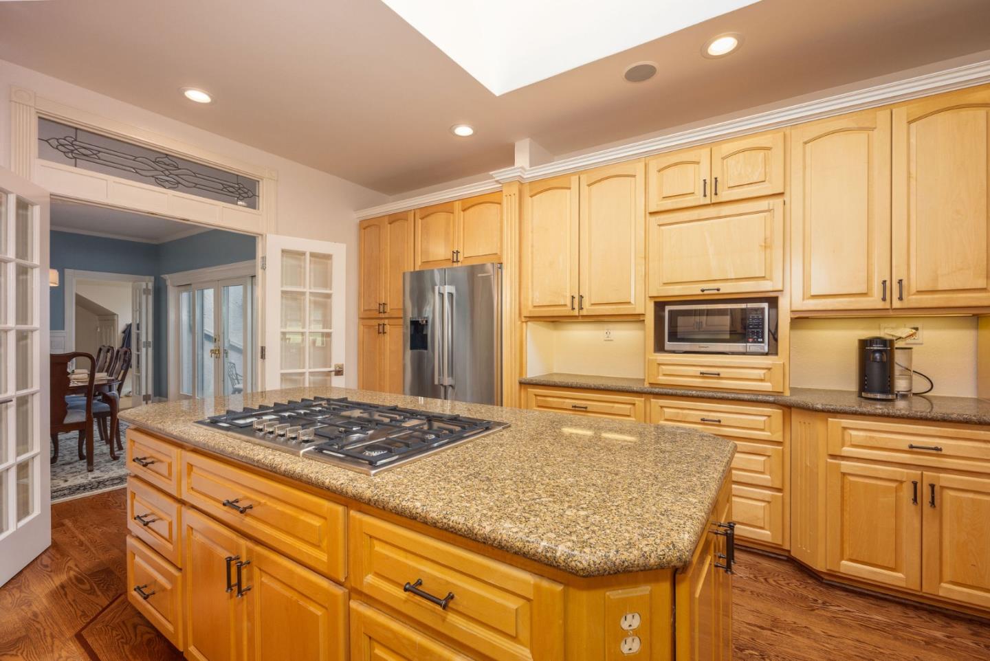 Detail Gallery Image 9 of 46 For 431 Burning Tree Ct, Half Moon Bay,  CA 94019 - 3 Beds | 3 Baths