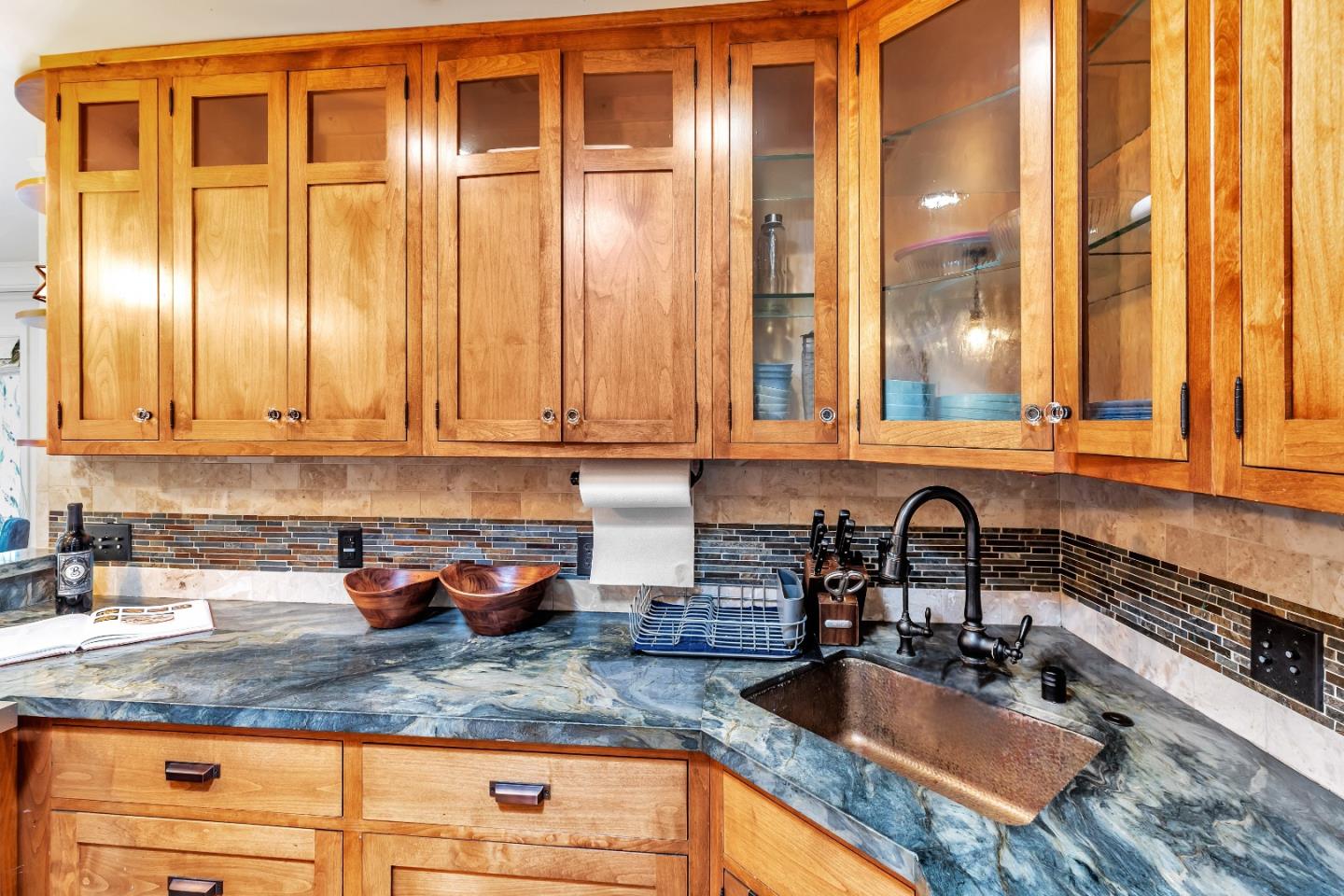 Detail Gallery Image 12 of 64 For 8011 Church St, Gilroy,  CA 95020 - 4 Beds | 3 Baths