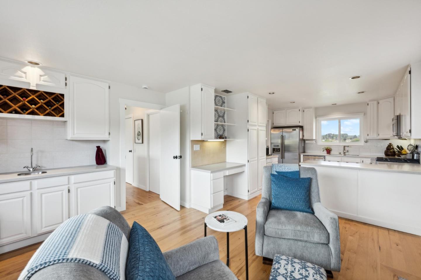 Detail Gallery Image 14 of 26 For 624 Terrace Ave, Half Moon Bay,  CA 94019 - 3 Beds | 2/1 Baths