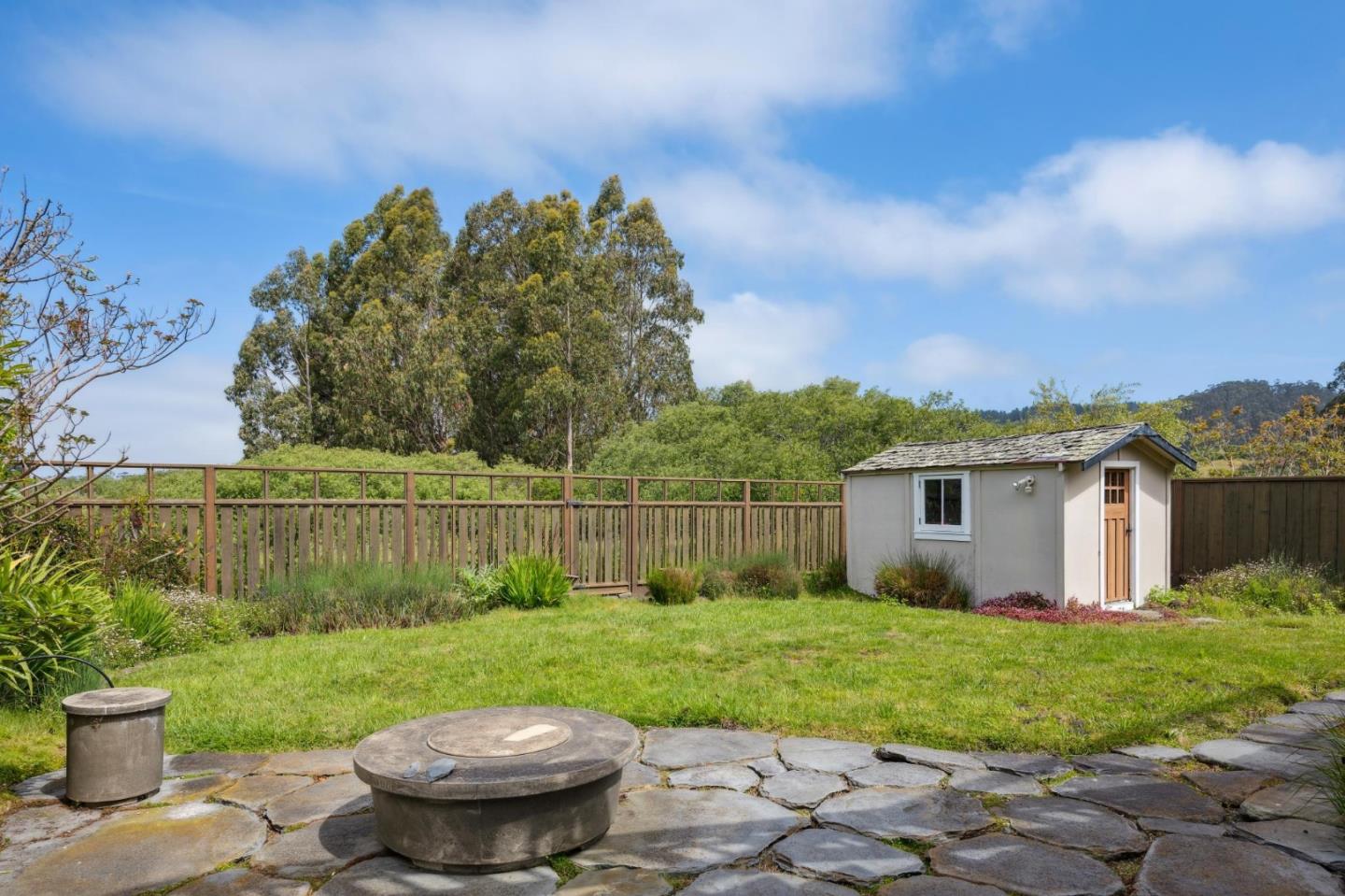 Detail Gallery Image 23 of 26 For 624 Terrace Ave, Half Moon Bay,  CA 94019 - 3 Beds | 2/1 Baths