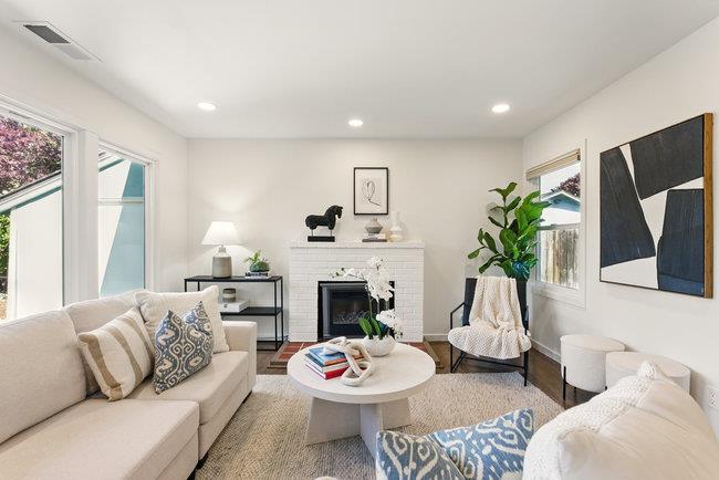 Detail Gallery Image 10 of 31 For 843 15th Ave, Menlo Park,  CA 94025 - 2 Beds | 1 Baths