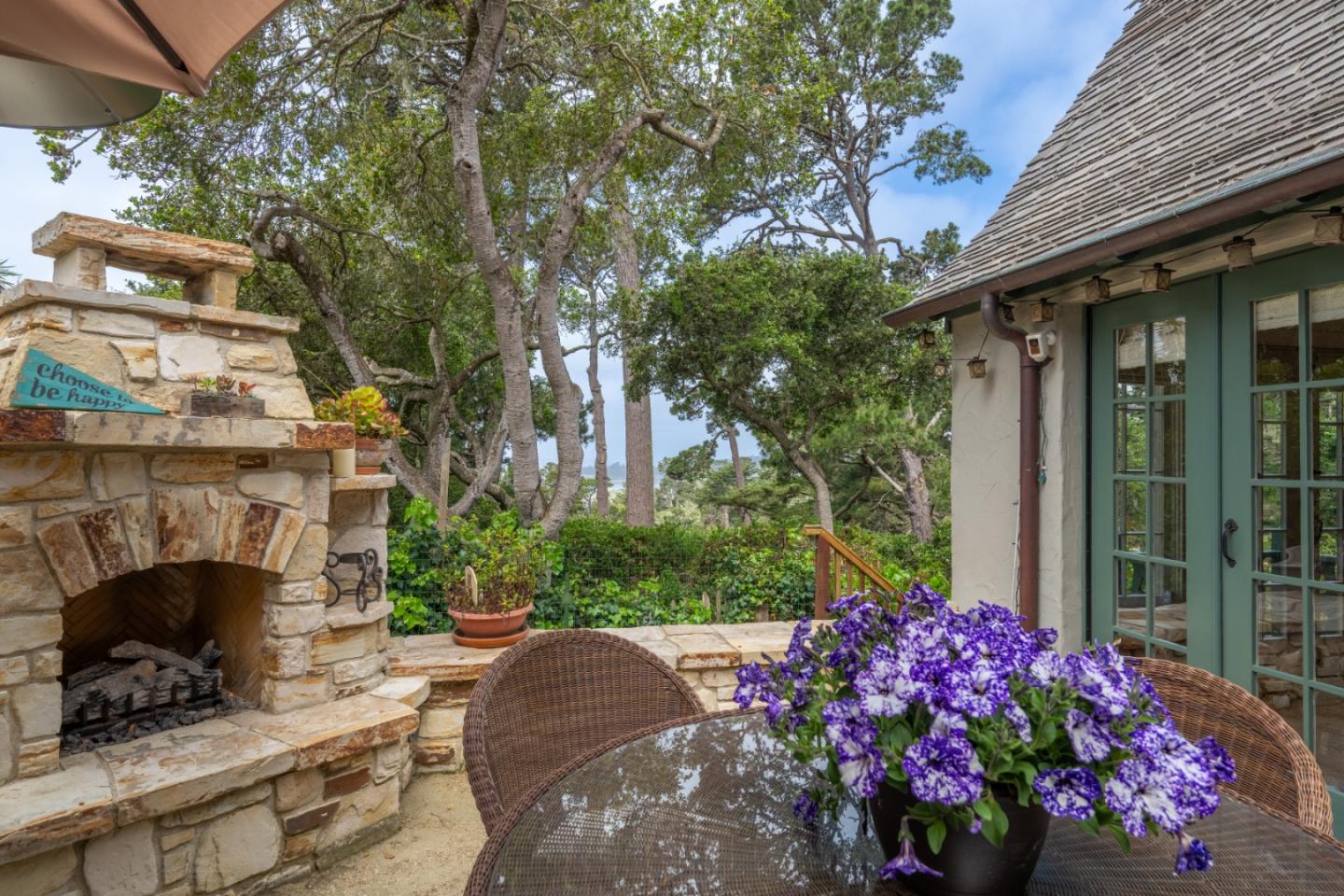 Detail Gallery Image 20 of 36 For 0 Junipero 2 Nw of 3rd Ave, Carmel,  CA 93921 - 3 Beds | 3 Baths