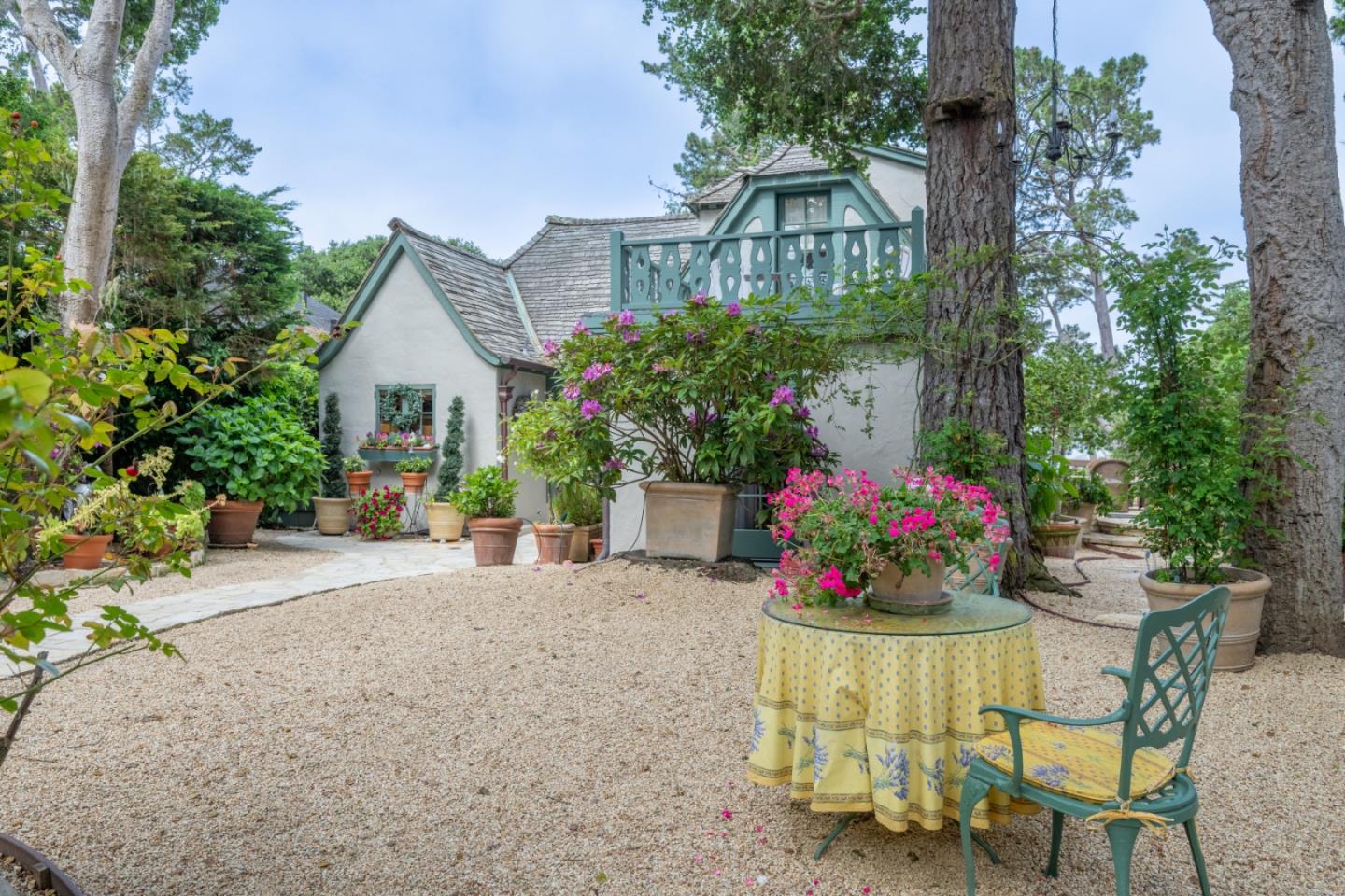 Detail Gallery Image 25 of 36 For 0 Junipero 2 Nw of 3rd Ave, Carmel,  CA 93921 - 3 Beds | 3 Baths