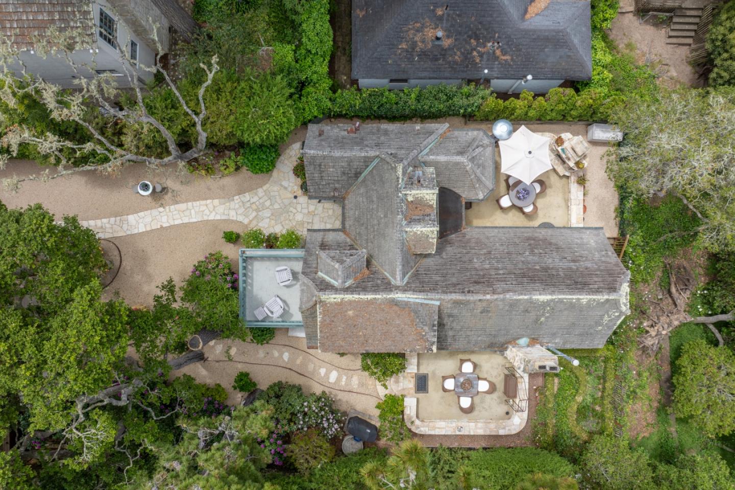 Detail Gallery Image 34 of 36 For 0 Junipero 2 Nw of 3rd Ave, Carmel,  CA 93921 - 3 Beds | 3 Baths
