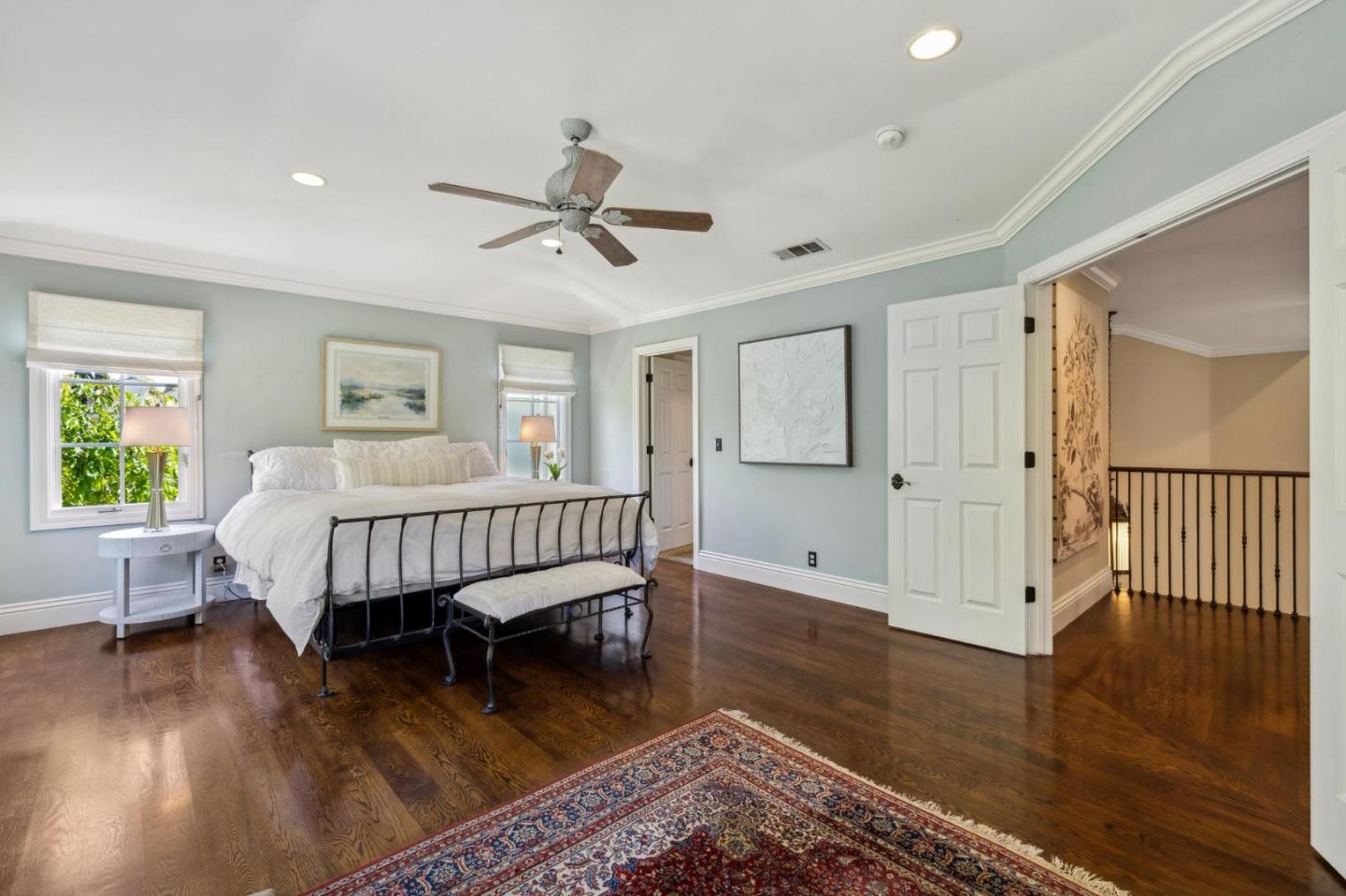 Detail Gallery Image 28 of 55 For 117 Seminary Dr, Menlo Park,  CA 94025 - 4 Beds | 3/1 Baths