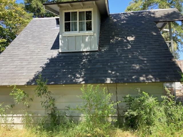 Detail Gallery Image 4 of 11 For 9303 Monroe Ave, Aptos,  CA 95003 - 2 Beds | 2 Baths