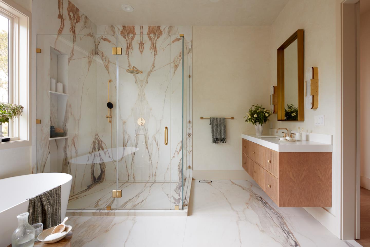Detail Gallery Image 23 of 52 For 1215 La Cumbre Rd, Hillsborough,  CA 94010 - 8 Beds | 7/1 Baths