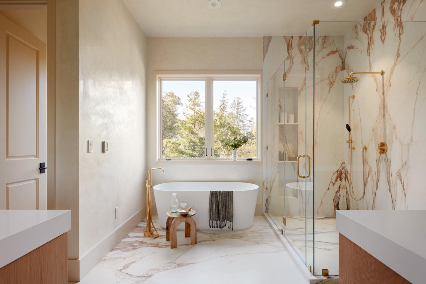 Detail Gallery Image 24 of 52 For 1215 La Cumbre Rd, Hillsborough,  CA 94010 - 8 Beds | 7/1 Baths
