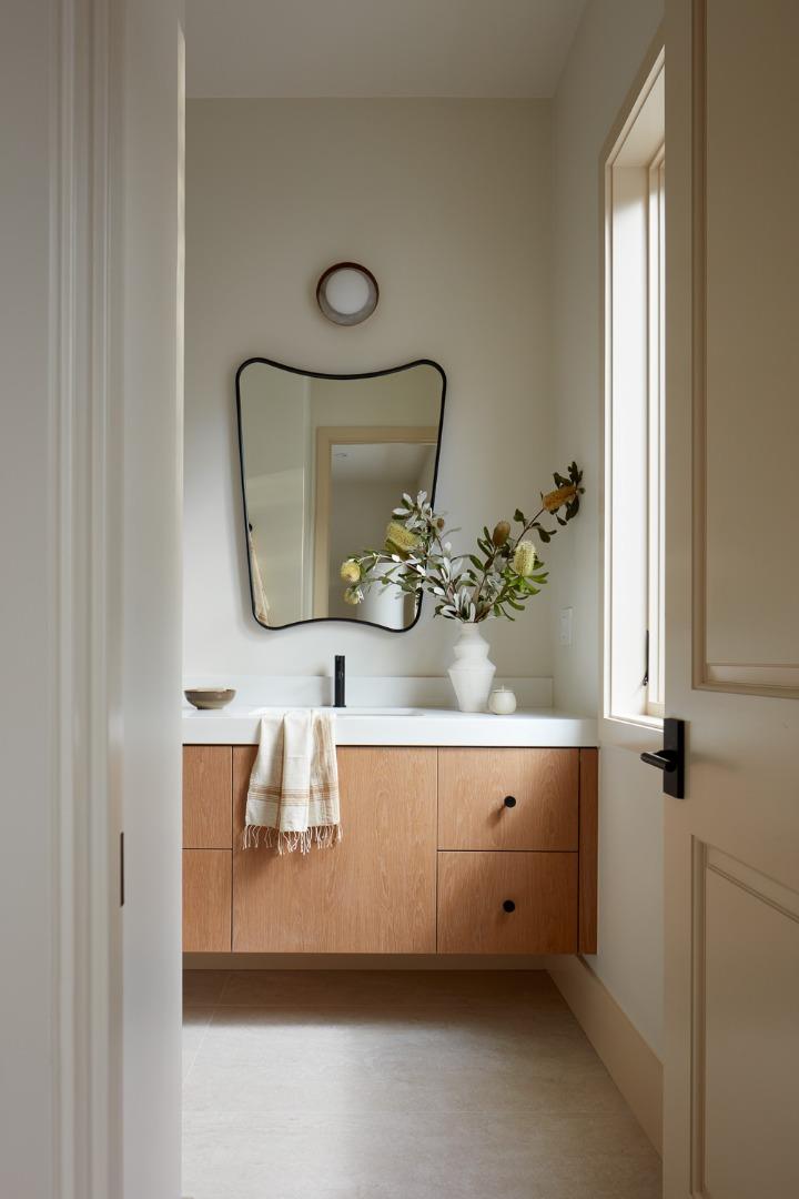 Detail Gallery Image 27 of 52 For 1215 La Cumbre Rd, Hillsborough,  CA 94010 - 8 Beds | 7/1 Baths