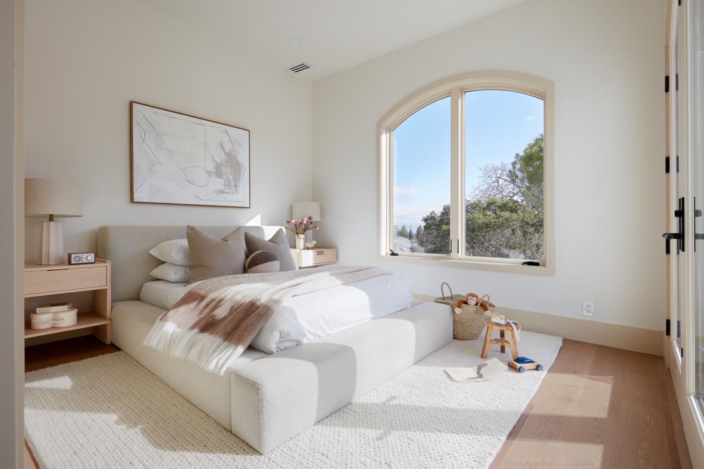 Detail Gallery Image 30 of 52 For 1215 La Cumbre Rd, Hillsborough,  CA 94010 - 8 Beds | 7/1 Baths