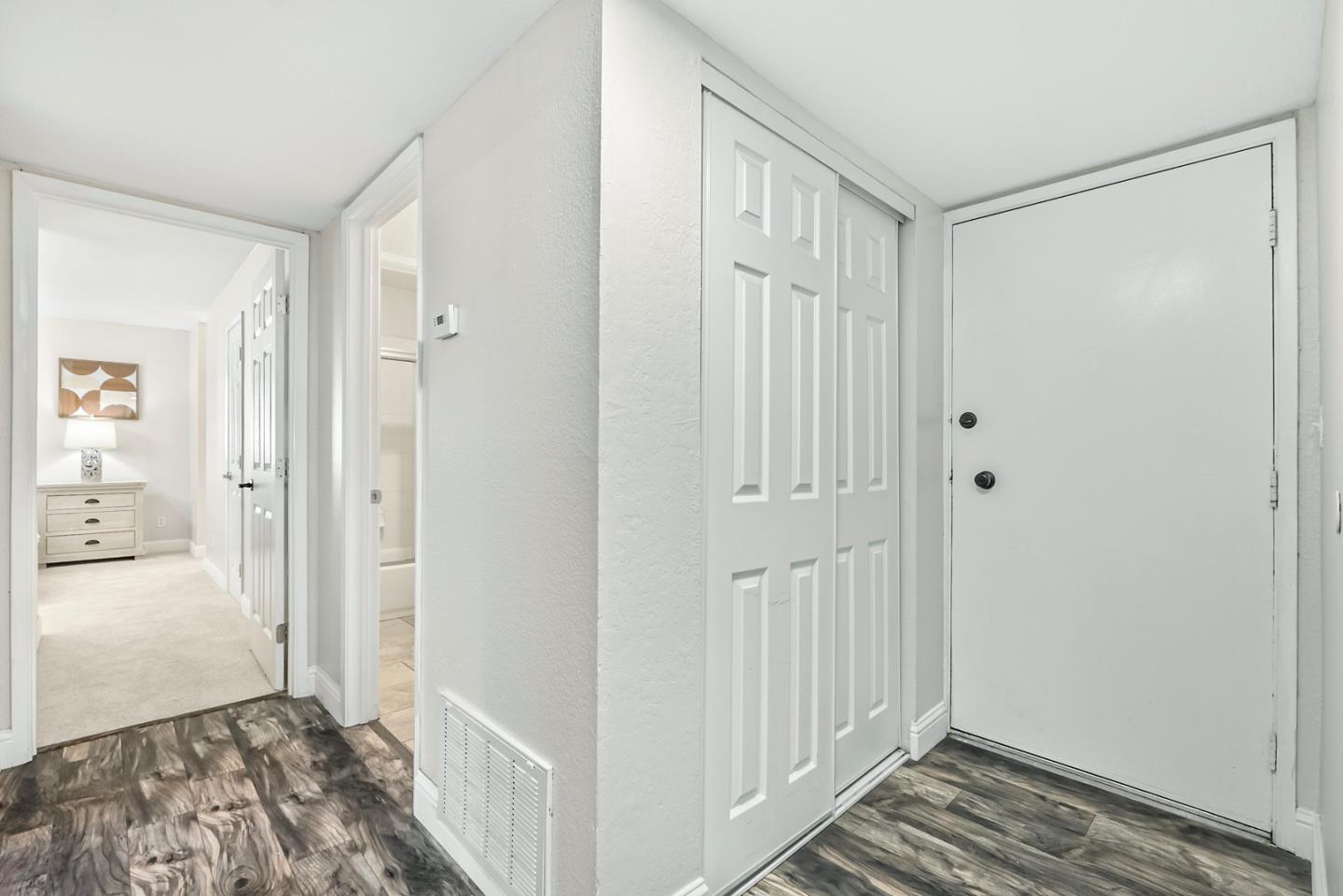 Detail Gallery Image 20 of 46 For 310 Tradewinds Dr #8,  San Jose,  CA 95123 - 3 Beds | 2 Baths