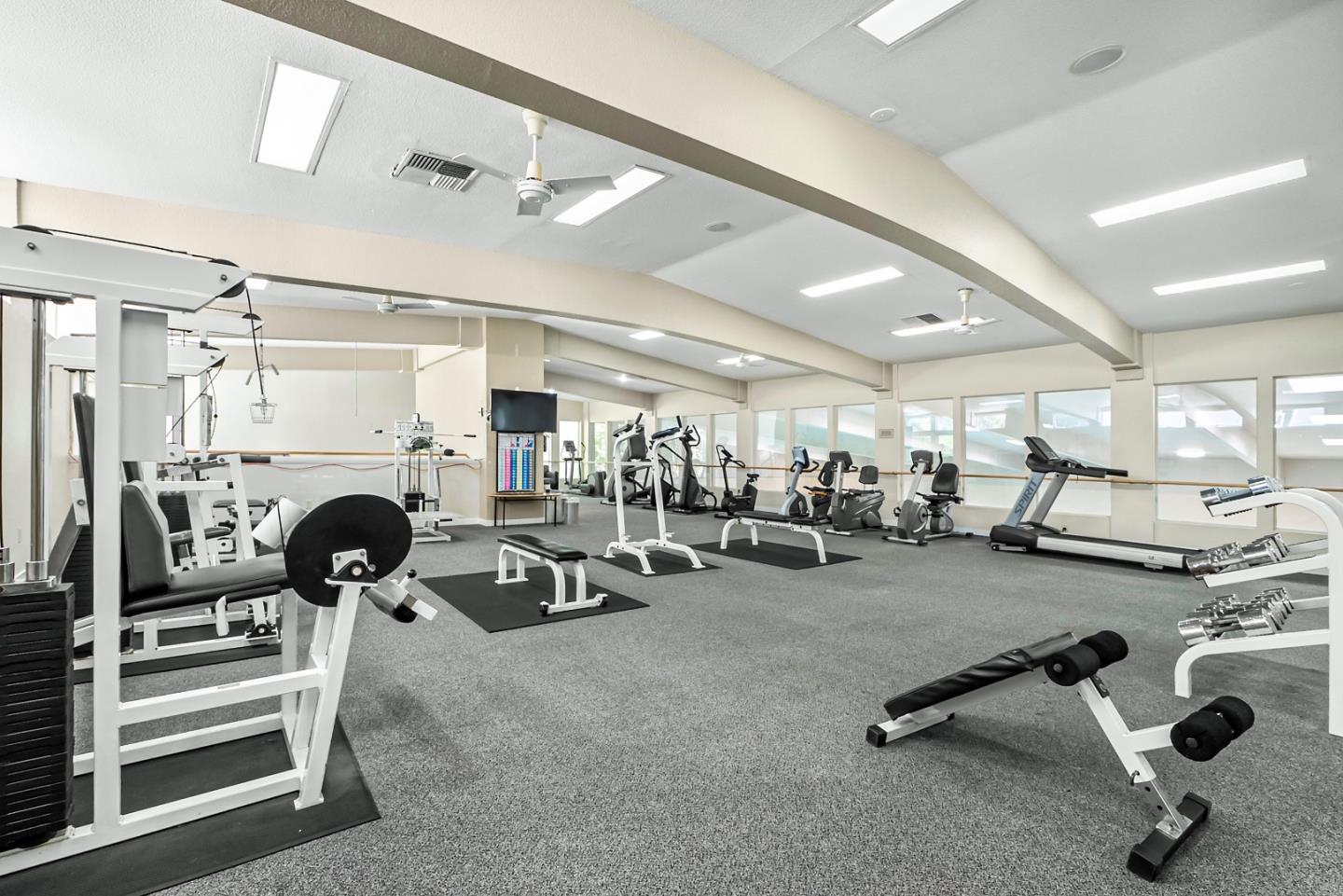 Detail Gallery Image 34 of 46 For 310 Tradewinds Dr #8,  San Jose,  CA 95123 - 3 Beds | 2 Baths