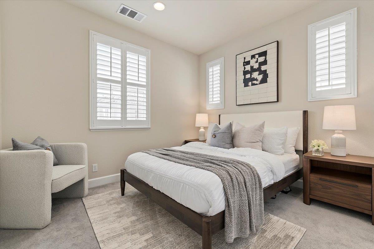 Detail Gallery Image 15 of 29 For 4679 Torrey Pines Cir, San Jose,  CA 95124 - 3 Beds | 2/1 Baths