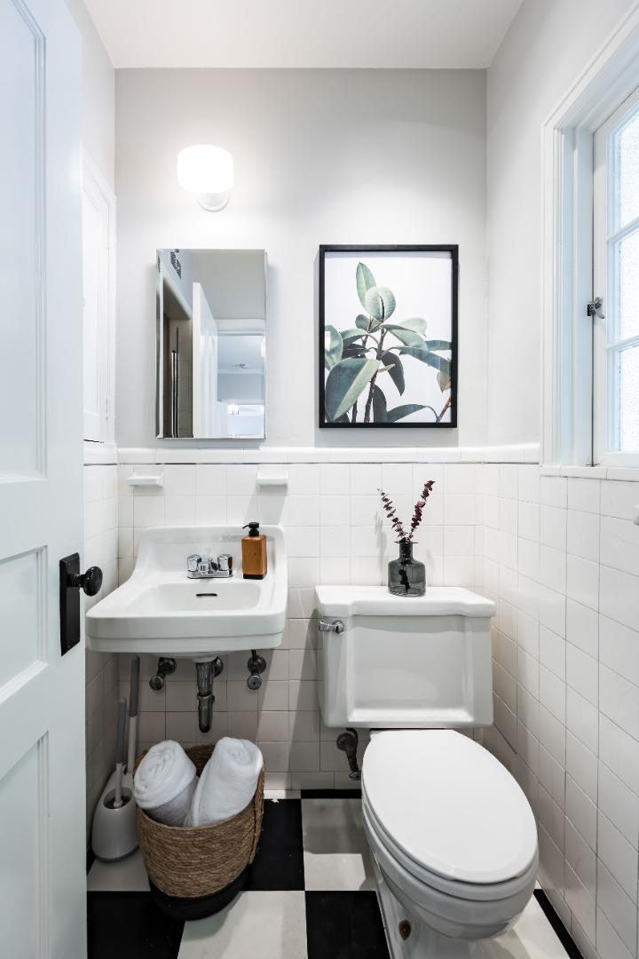 Detail Gallery Image 11 of 24 For 128 Cornell Rd, Menlo Park,  CA 94025 - 3 Beds | 2/1 Baths