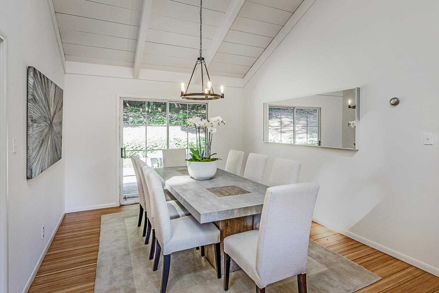 Detail Gallery Image 9 of 41 For 3570 Tripp Rd, Woodside,  CA 94062 - 4 Beds | 3 Baths