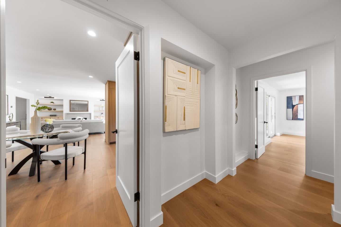 Detail Gallery Image 36 of 58 For 1575 Kingswood Dr, Hillsborough,  CA 94010 - 5 Beds | 3 Baths