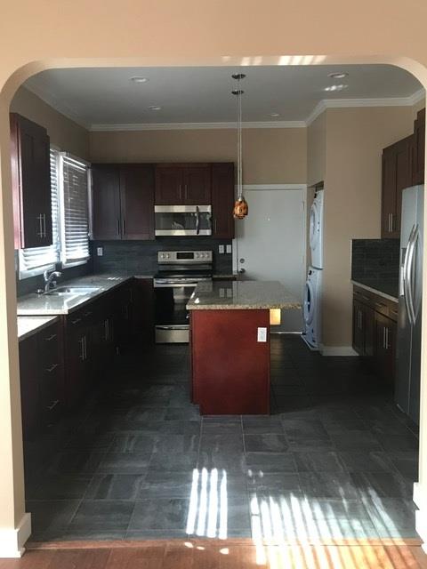 Detail Gallery Image 4 of 33 For 167 E Saint John St, San Jose,  CA 95112 - – Beds | – Baths