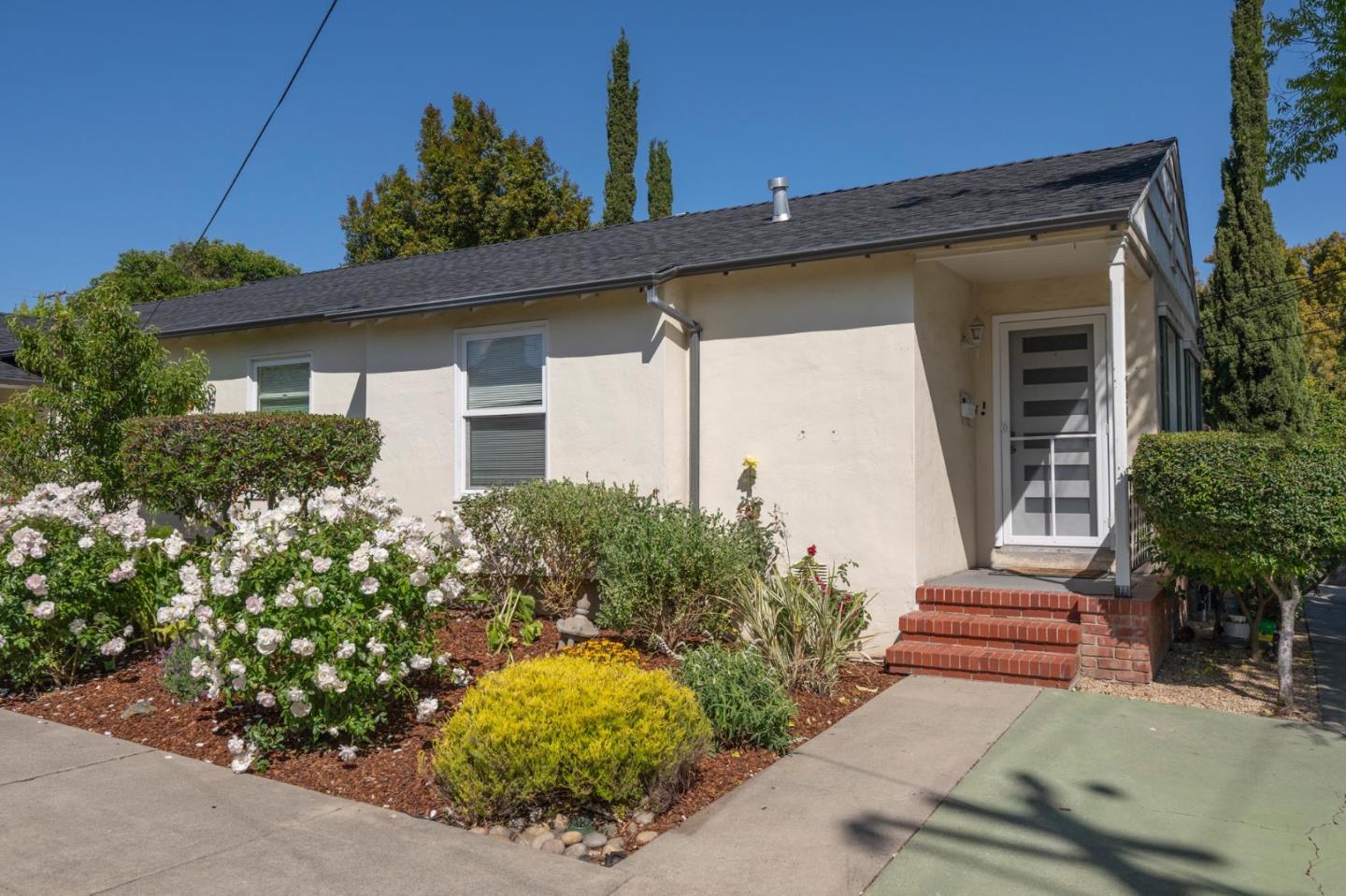Detail Gallery Image 3 of 15 For 1500 Jasmine St, San Mateo,  CA 94402 - – Beds | – Baths