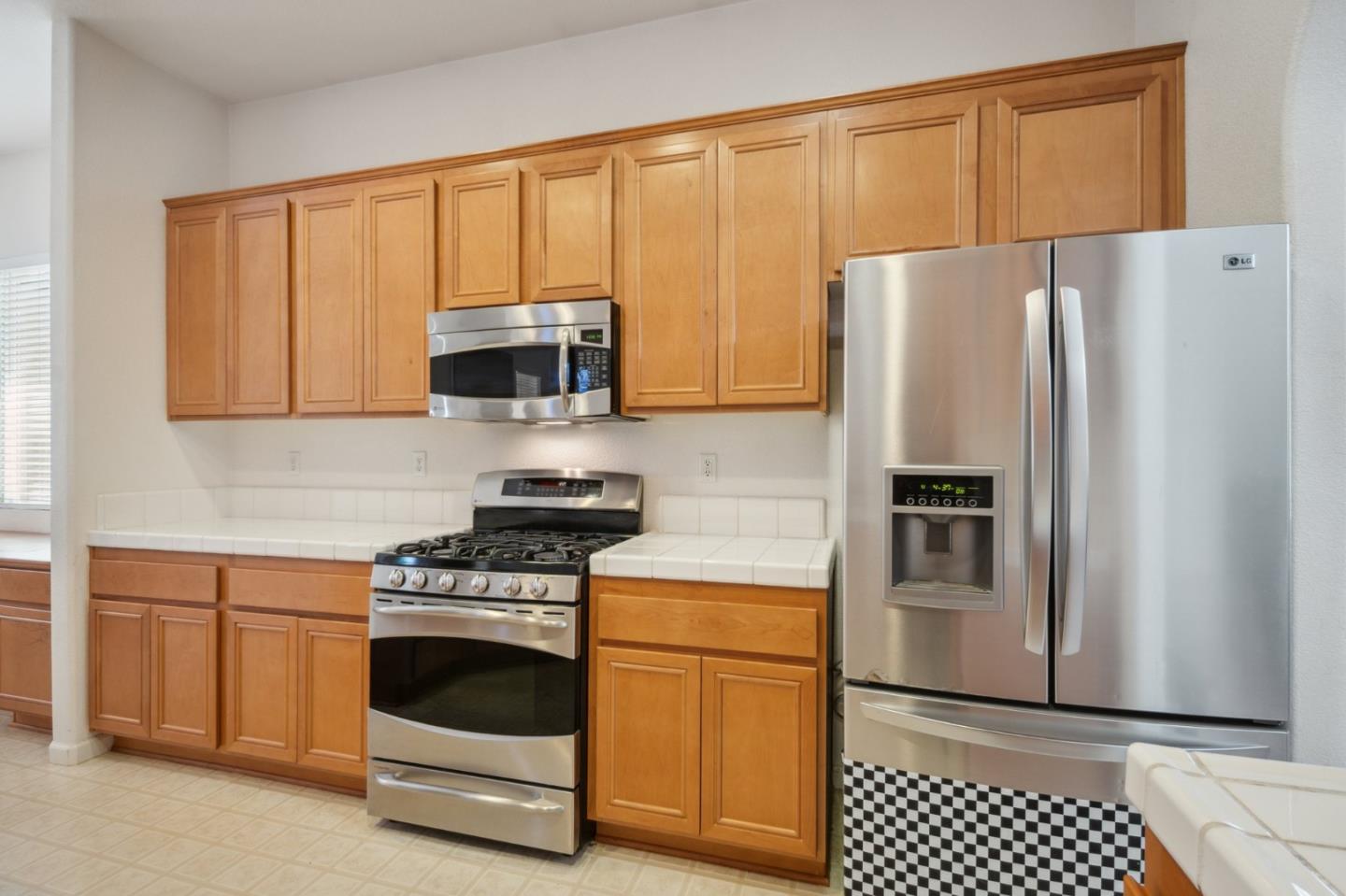 Detail Gallery Image 12 of 34 For 13494 Las Flores Dr, Gustine,  CA 95322 - 4 Beds | 3 Baths