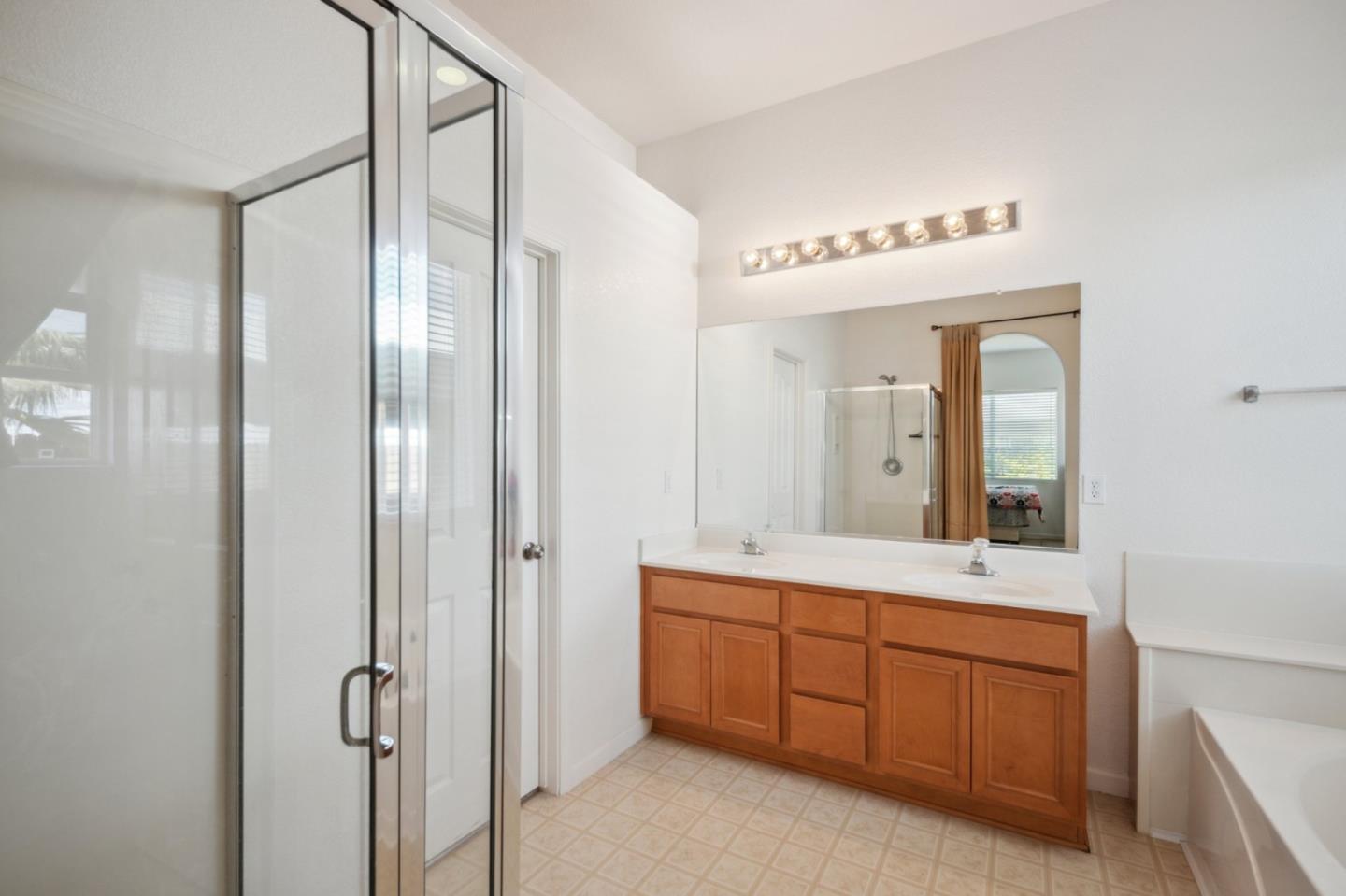 Detail Gallery Image 21 of 34 For 13494 Las Flores Dr, Gustine,  CA 95322 - 4 Beds | 3 Baths