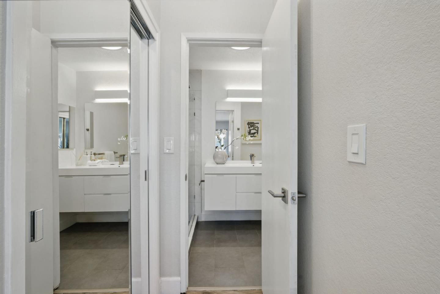 Detail Gallery Image 22 of 43 For 1246 Coyote Creek Pl, San Jose,  CA 95116 - 2 Beds | 2 Baths