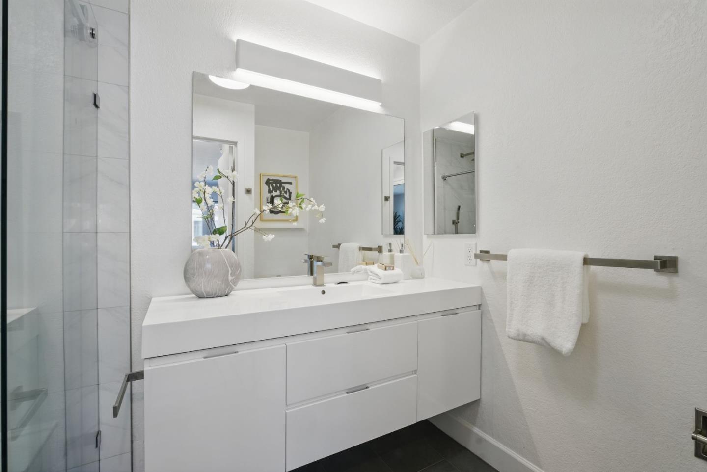 Detail Gallery Image 23 of 43 For 1246 Coyote Creek Pl, San Jose,  CA 95116 - 2 Beds | 2 Baths