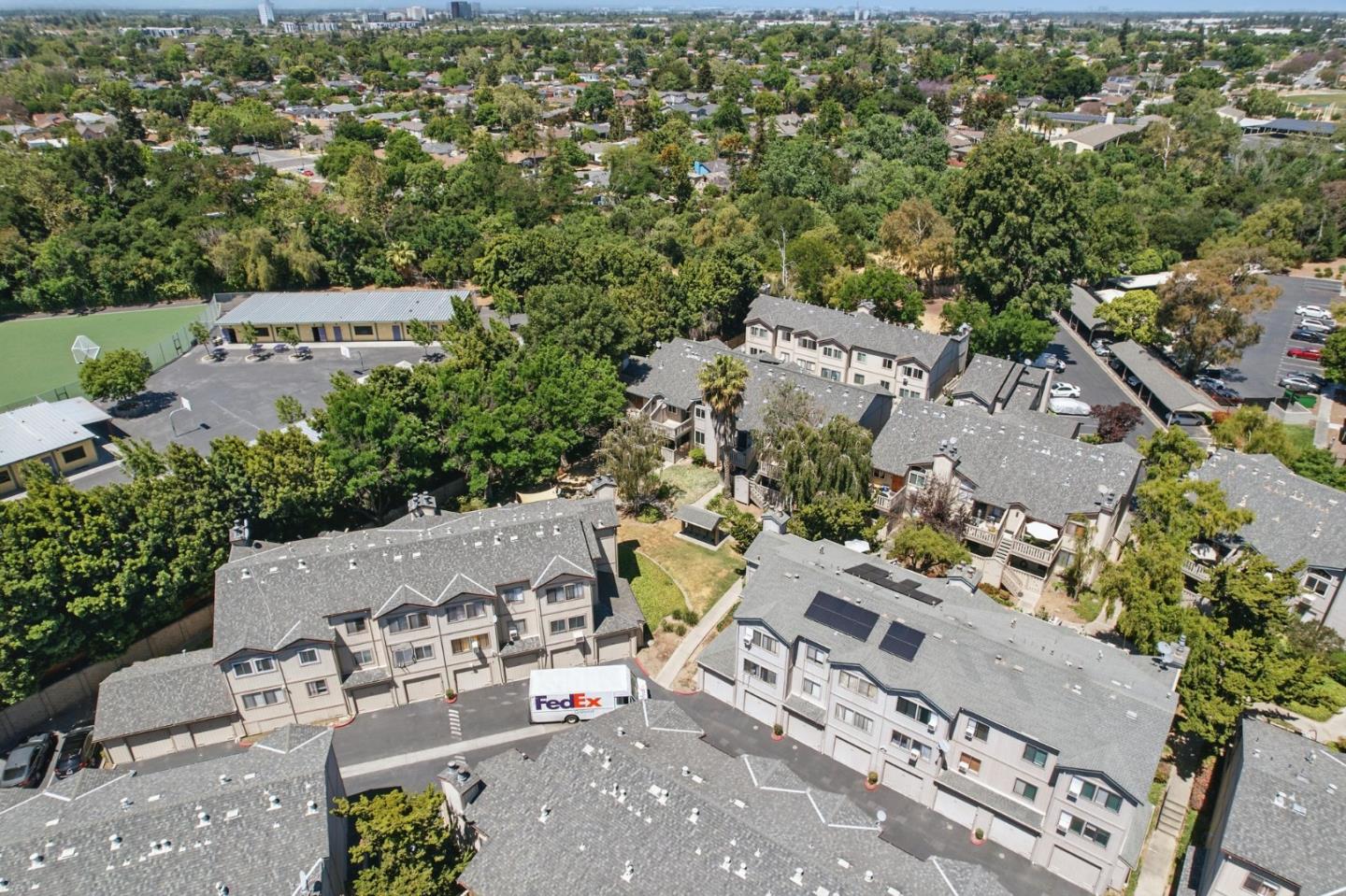 Detail Gallery Image 36 of 43 For 1246 Coyote Creek Pl, San Jose,  CA 95116 - 2 Beds | 2 Baths