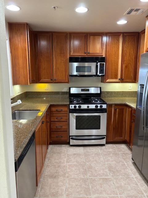 Detail Gallery Image 15 of 21 For 633 Elm St #415,  San Carlos,  CA 94070 - 1 Beds | 1 Baths