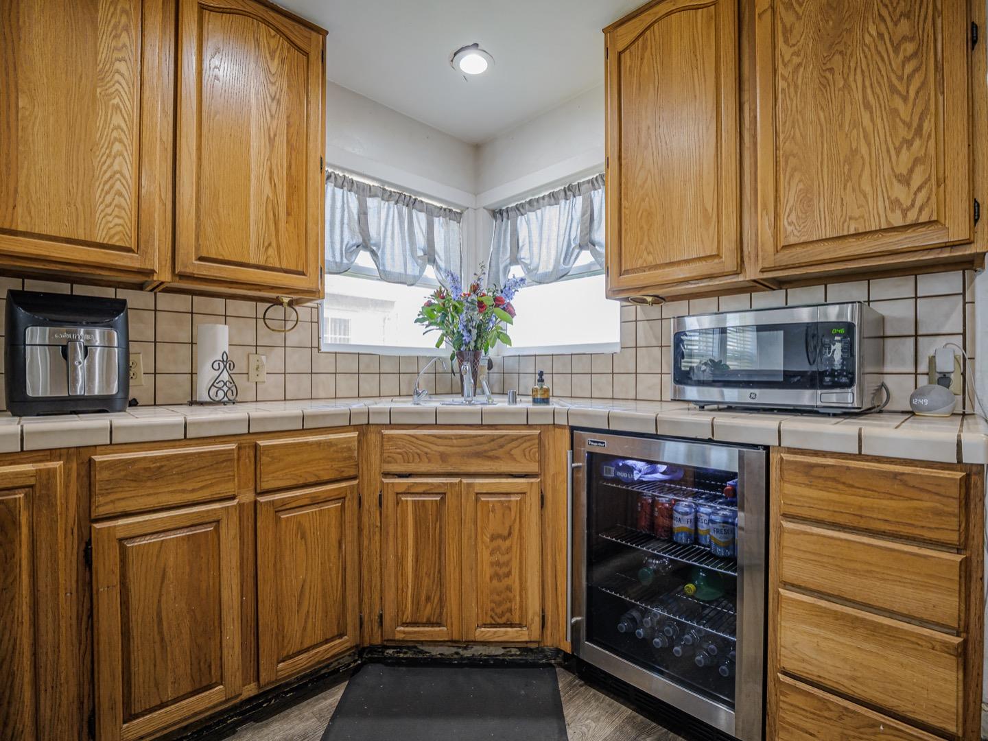 Detail Gallery Image 12 of 27 For 27 Burchell Ave, Freedom,  CA 95019 - 3 Beds | 2 Baths