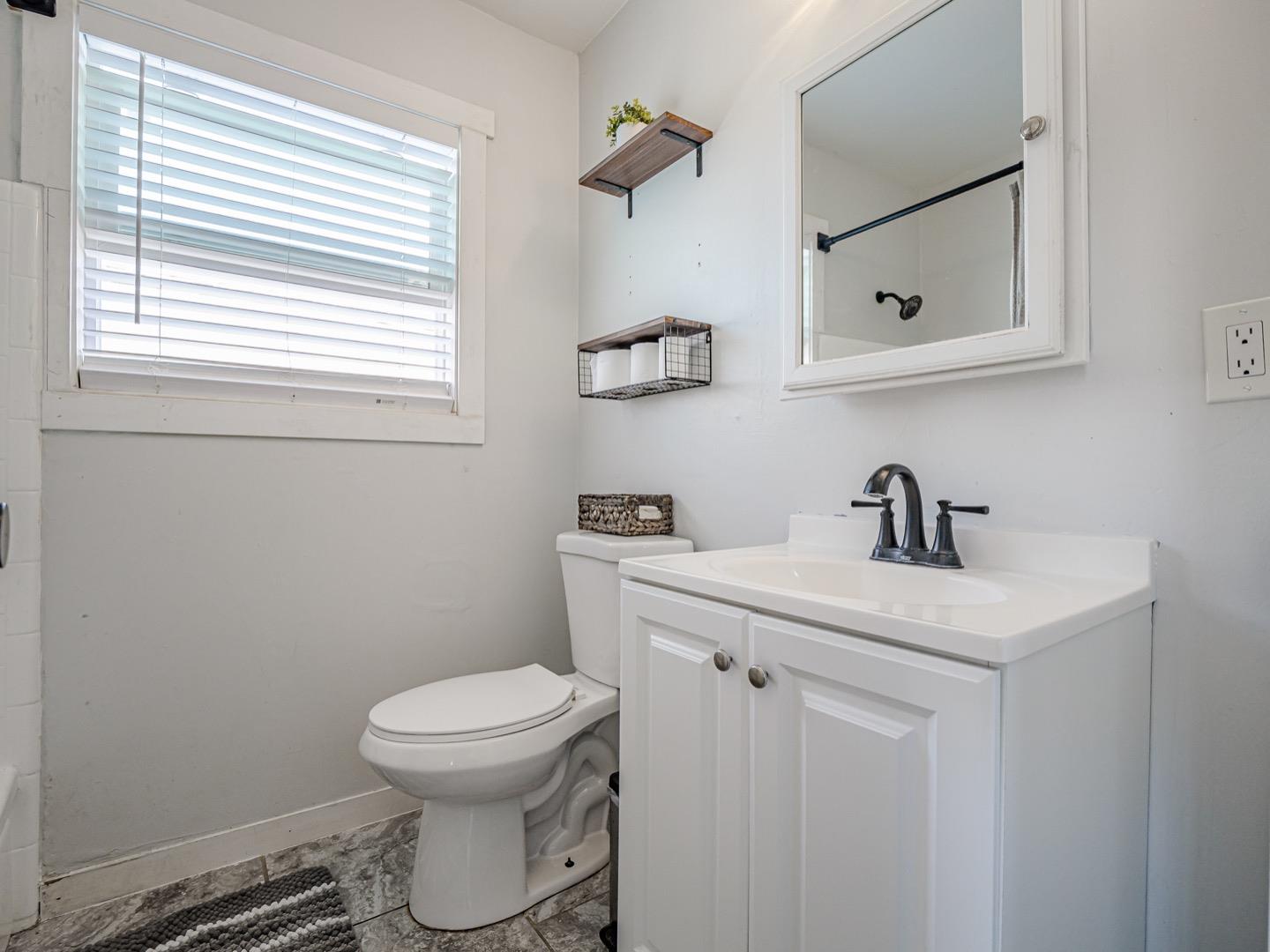 Detail Gallery Image 18 of 27 For 27 Burchell Ave, Freedom,  CA 95019 - 3 Beds | 2 Baths