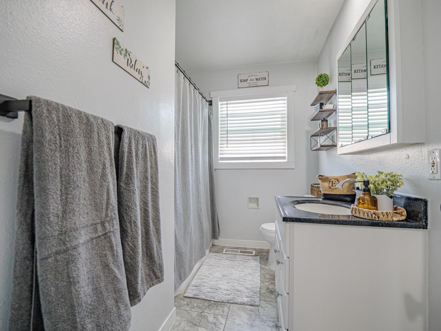 Detail Gallery Image 20 of 27 For 27 Burchell Ave, Freedom,  CA 95019 - 3 Beds | 2 Baths