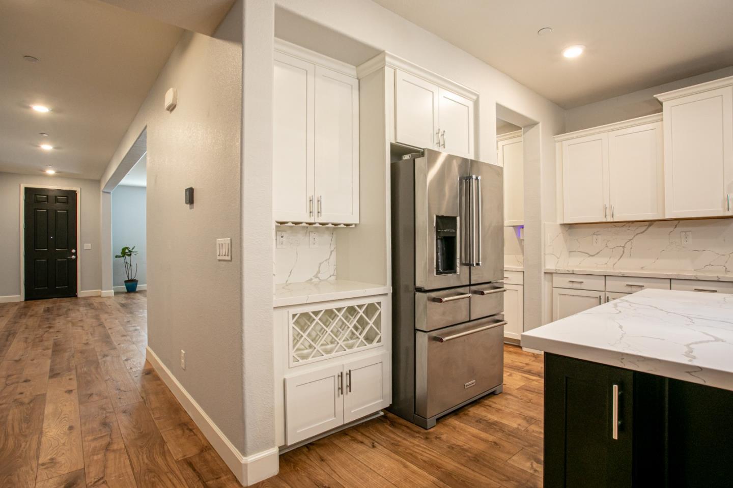 Detail Gallery Image 11 of 54 For 6032 Duet Way, Roseville,  CA 95747 - 5 Beds | 4/1 Baths