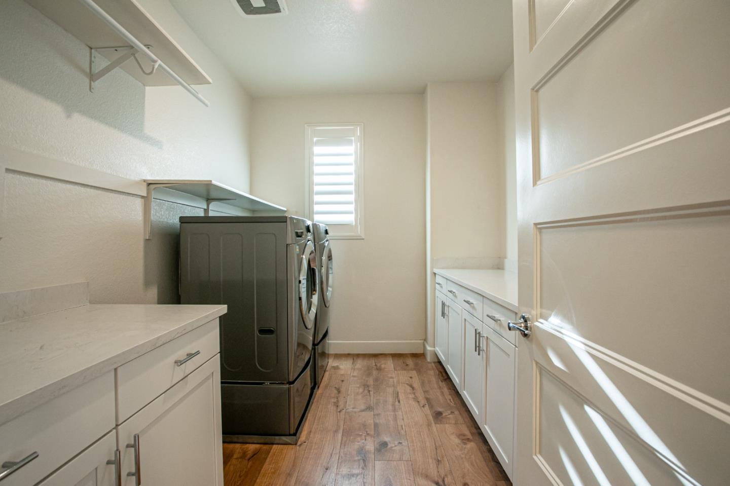 Detail Gallery Image 29 of 54 For 6032 Duet Way, Roseville,  CA 95747 - 5 Beds | 4/1 Baths