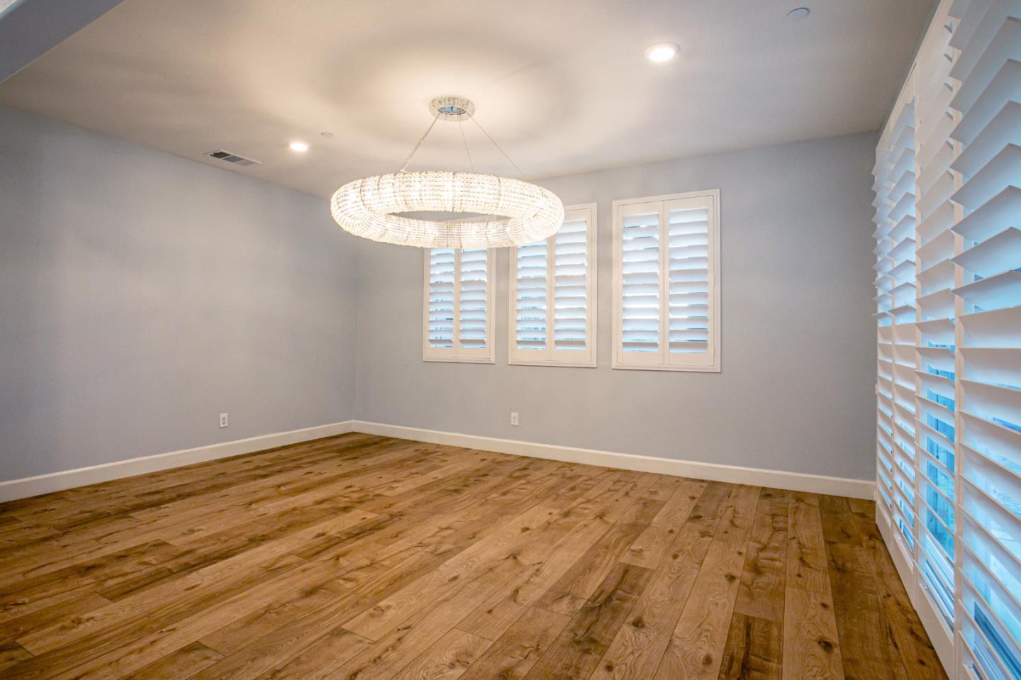 Detail Gallery Image 31 of 54 For 6032 Duet Way, Roseville,  CA 95747 - 5 Beds | 4/1 Baths