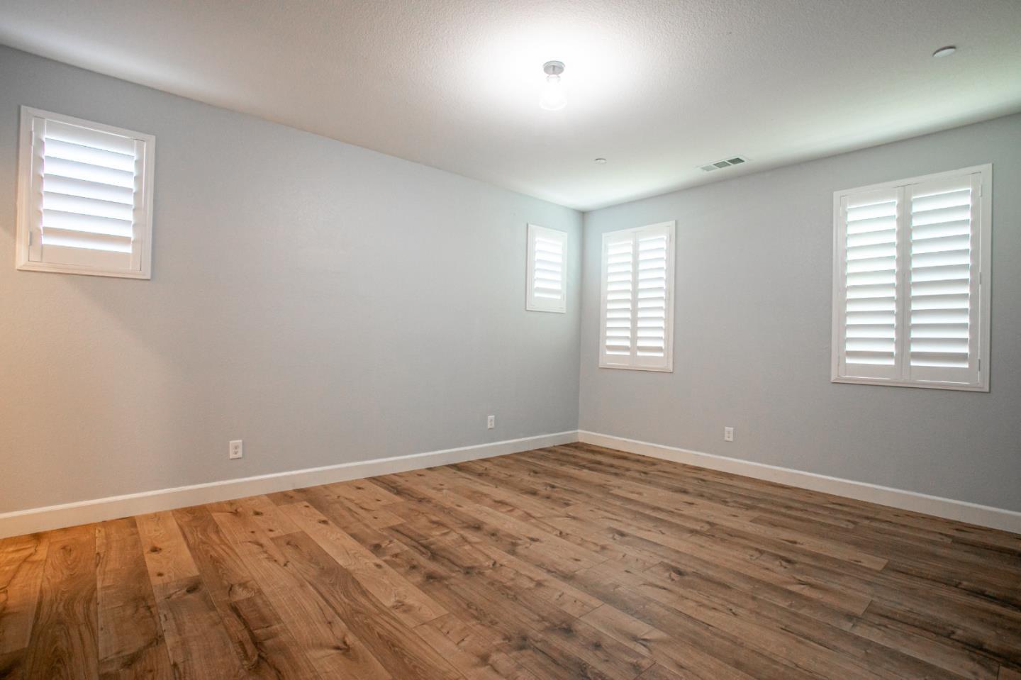 Detail Gallery Image 44 of 54 For 6032 Duet Way, Roseville,  CA 95747 - 5 Beds | 4/1 Baths