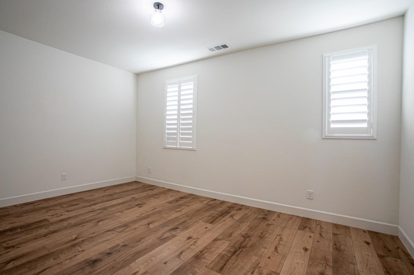 Detail Gallery Image 47 of 54 For 6032 Duet Way, Roseville,  CA 95747 - 5 Beds | 4/1 Baths