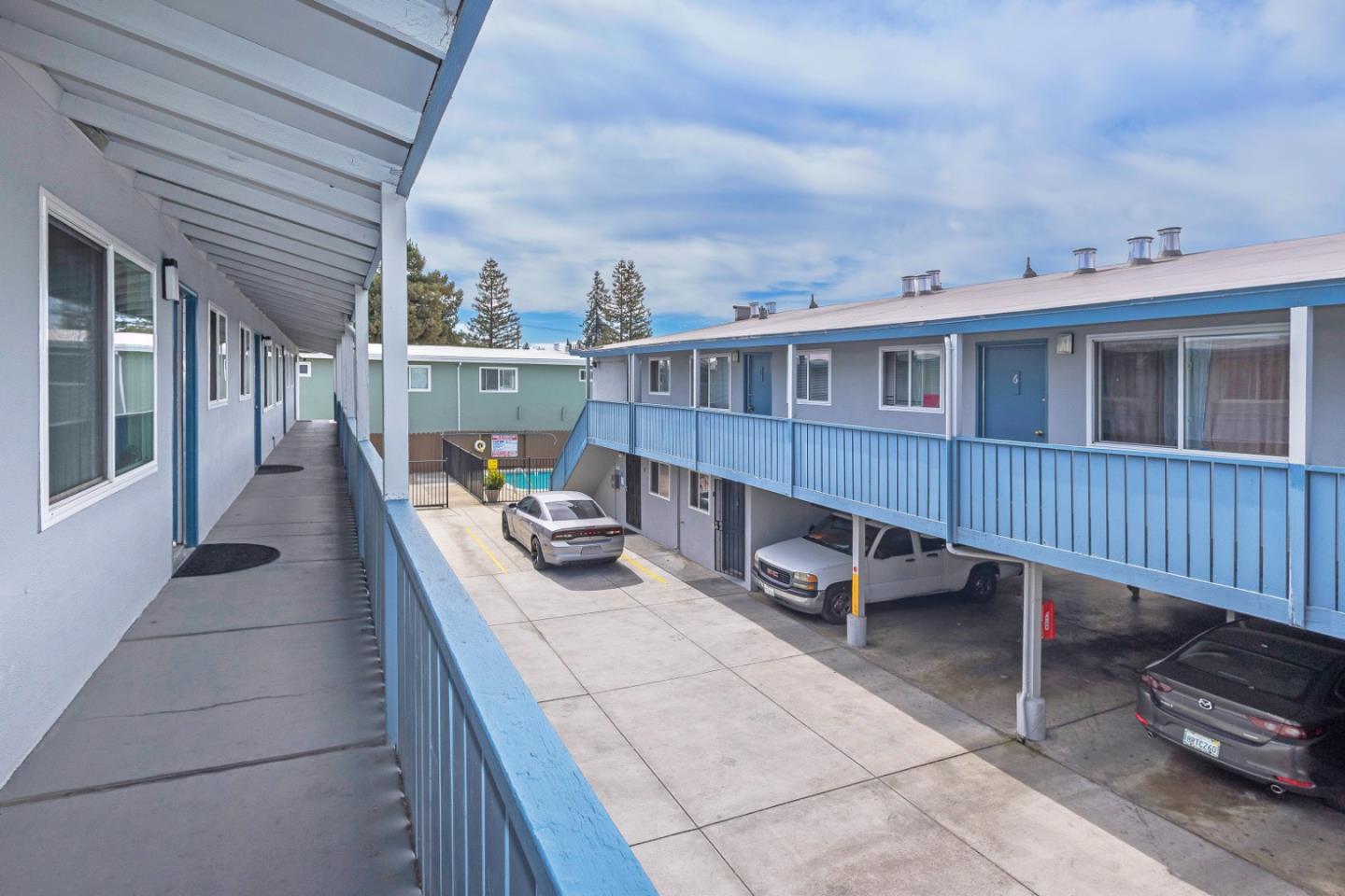 Detail Gallery Image 5 of 43 For 309-315 Oak Ave, Redwood City,  CA 94061 - – Beds | – Baths