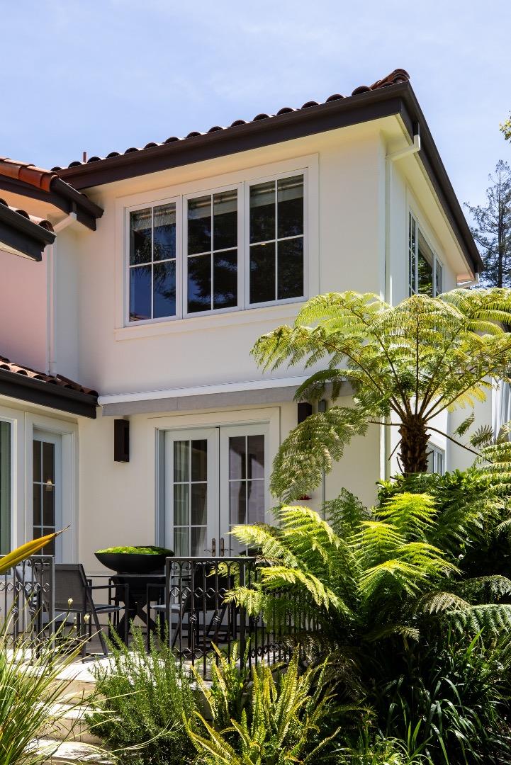 Detail Gallery Image 30 of 37 For 1755 Webster St, Palo Alto,  CA 94301 - 6 Beds | 3/1 Baths